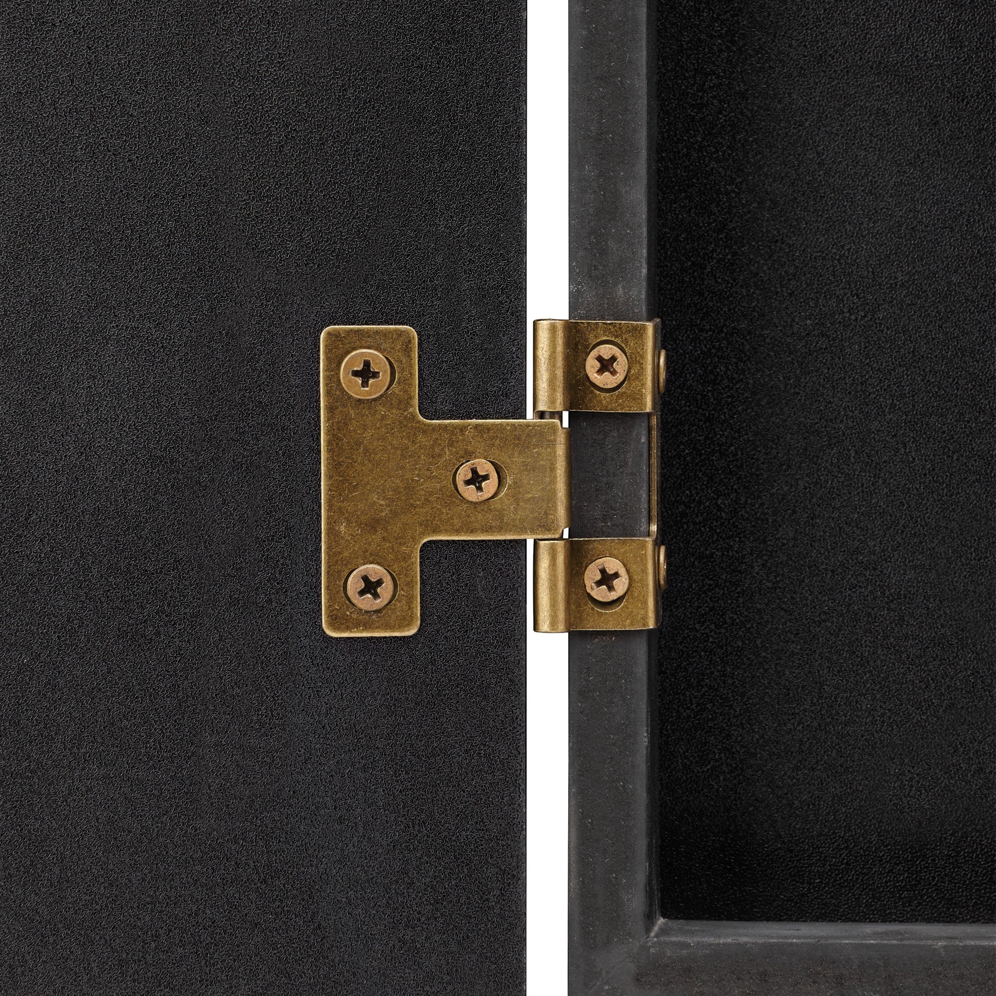 Viper Hideaway Dartboard Cabinet with Reversible Traditional Dartboard